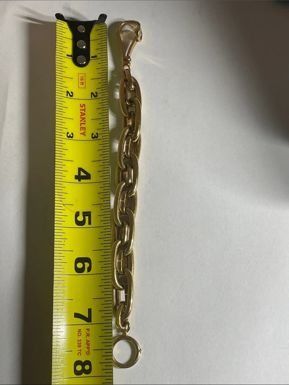 Gold-Link Chain Bracelet Watch Accessory - Classic Polished Finish